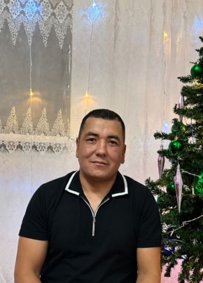 Турар из Петропавла 37 лет