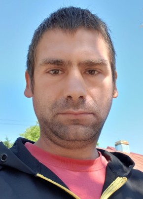 Cristian из Rădăuți 33 года