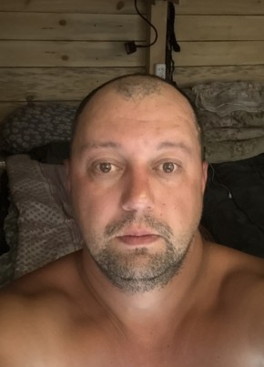 Александр из Кировска 40 лет