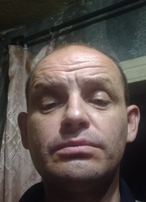 Валерий Назаров, 46, Россия, Осинники