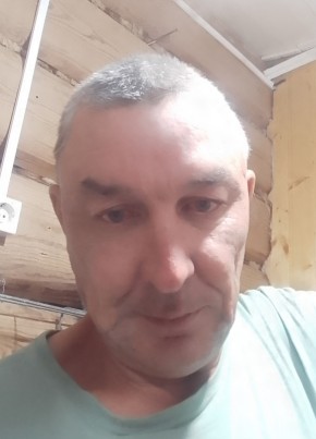 Дилюс из Дюртюли 47 лет