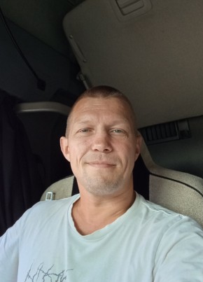 Андрей из Великого Новгорода 41 год