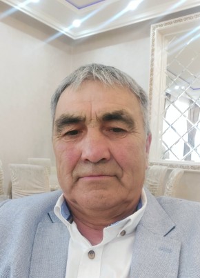 Марат из Астаны 60 лет