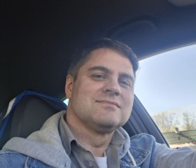 Maksim, 48, Saint Petersburg
