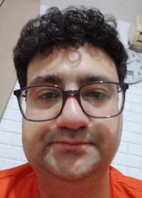 Volkan из İstanbul 36 лет