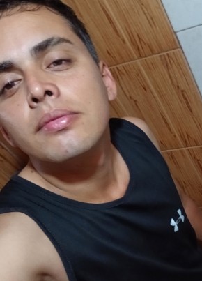 Daniii из Castelli 26 лет
