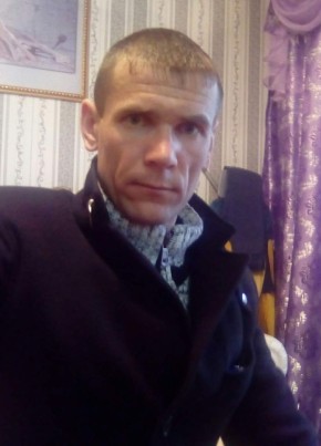 Денис , 36, Россия, Усть-Омчуг