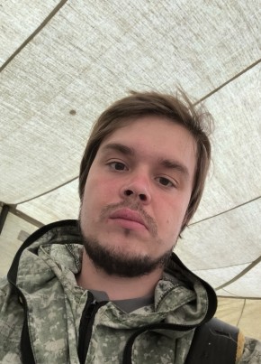 Андрей из Москвы 24 года