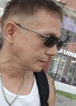 Александр из Самары 45 лет
