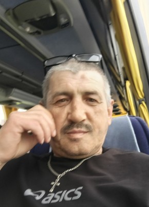 Геннадий из Фролово 54 года