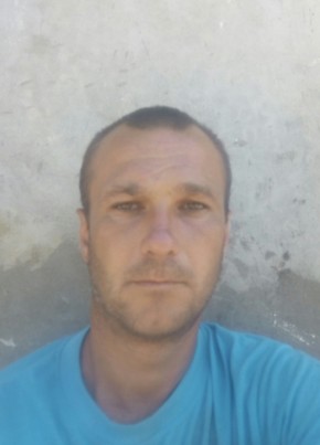 Сергей, 36, Россия, Крымск