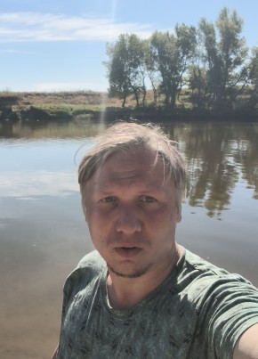 Сергей из Москвы 42 года