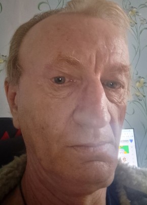 Игорь из Новоаннинския 58 лет