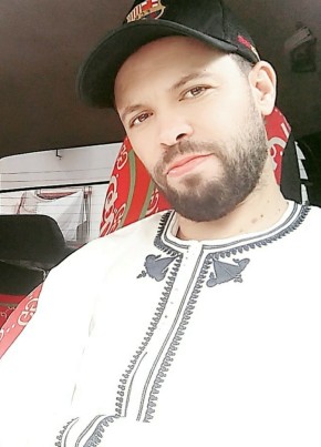 Salah, 37, People’s Democratic Republic of Algeria, Mascara