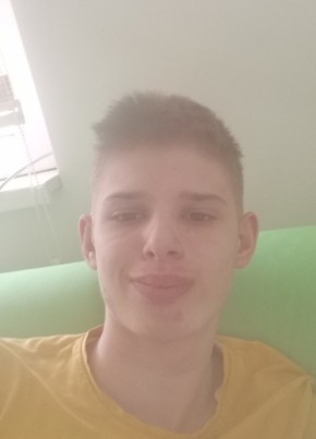 Amin, 18, Bosna i Hercegovina, Tuzla