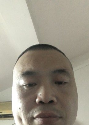 杰, 40, 中华人民共和国, 无锡