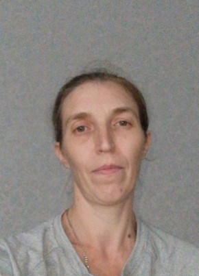 Анна из Молодогвардейска 38 лет