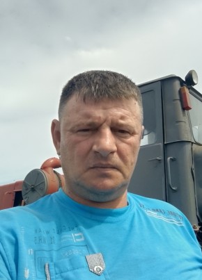 Сергей из Воронежа 50 лет