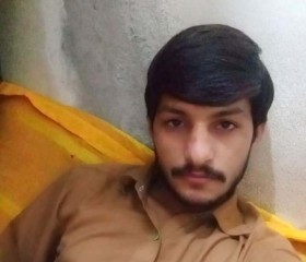 FiazAil, 19, Fort Abbas