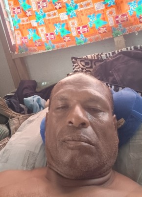 Mike из Port Moresby 57 лет