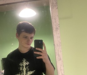 Rodion, 18, Volchikha