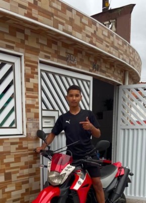 Jean 013 из São Vicente 18 лет