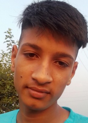 Rajat, 18, India, Delhi