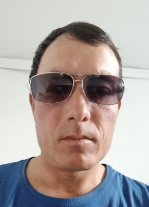Отажанов одилбек из Астаны 18 лет