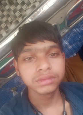 Bharat kushwah, 23, India, Dondaicha