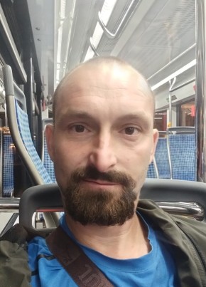 Андрей из Калязина 37 лет
