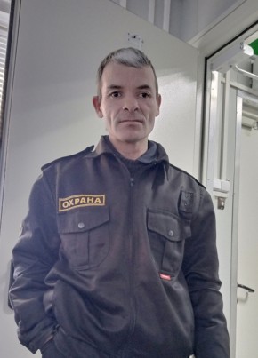 Олег из Нягани 46 лет