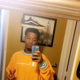 melvin, 24  , Sun City (State of California)