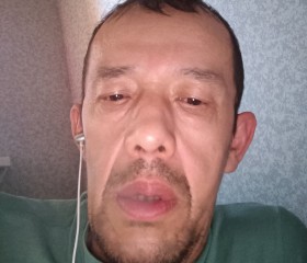 Maruf, 45, Ufa