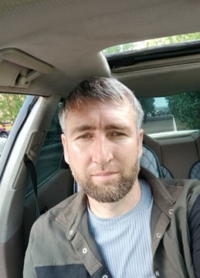 Ruslan, 19, Russia, Megion