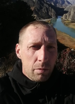 Алексей из Екатеринбурга 44 года