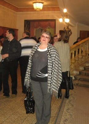 Ирина, 58, Россия, Феодосия