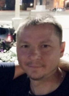 Aleksandr, 44, Russia, Balakovo
