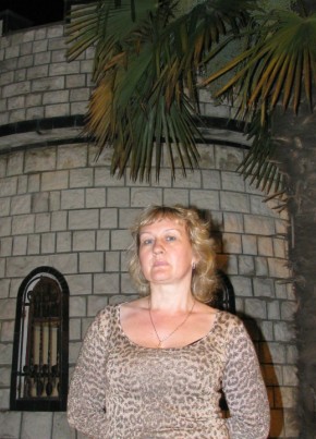 Алина, 61, Россия, Москва