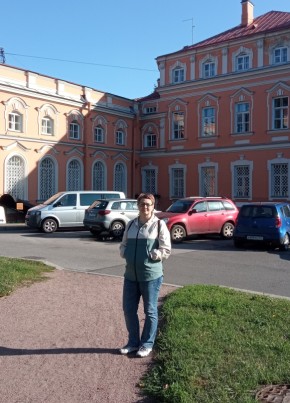 Elena, 46, Russia, Saint Petersburg
