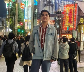 Ar em, 34, Tokyo