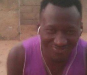 Mouhamed, 27, Djougou