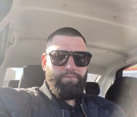 Yaroslav, 28, Volgograd