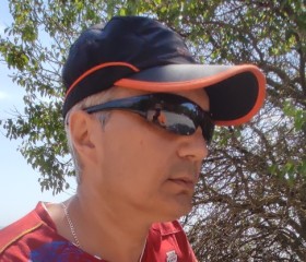 Arseniy, 55, Novorossiysk