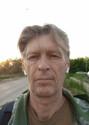 Андрей из Самары 54 года