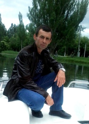 Александр, 44, Россия, Гвардейское