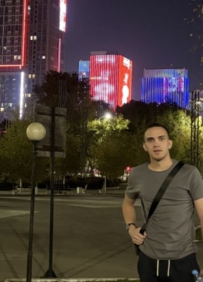 Андрей из Красноярска 24 года