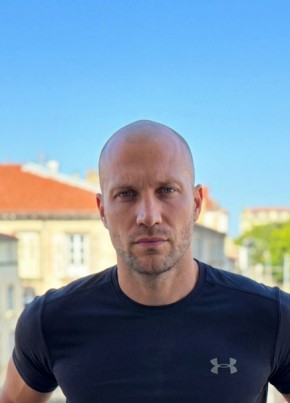 Артемий из Тольятти 42 года