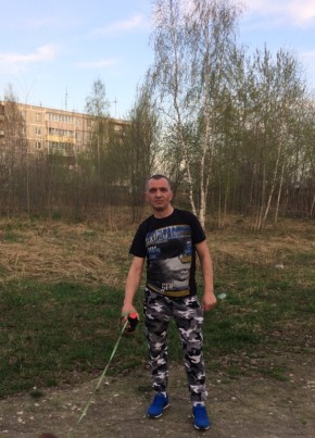 Maksim, 46, Russia, Moscow