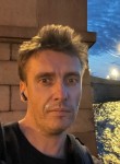 Konstantin, 43, Moscow