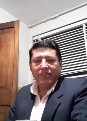 Jose Riveros, 55, República del Perú, Arequipa